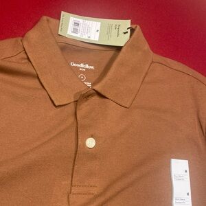 Goodfellow & Co
Polo short sleeve
Men’s wear polo
Size Medium
Color Brown